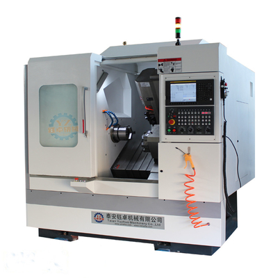 CK46P CK46D CK36P CK40A CK50の傾斜のベッドCNCの旋盤および製造所機械回転中心